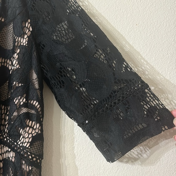 Black Floral Lace Maternity dress size Large - Picture 4 of 9